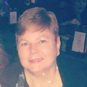 Meet your Posher, Valeria